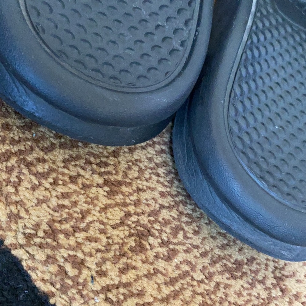 Nike Slides - Picture 5 of 6